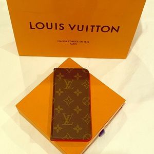 Louis Vuitton iPhone 7 Plus Folio Case